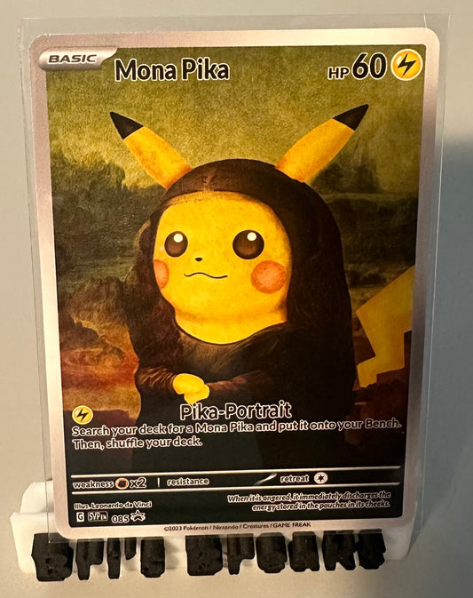 ARTIST SERIES FAN ART CARD - Mona Pika
